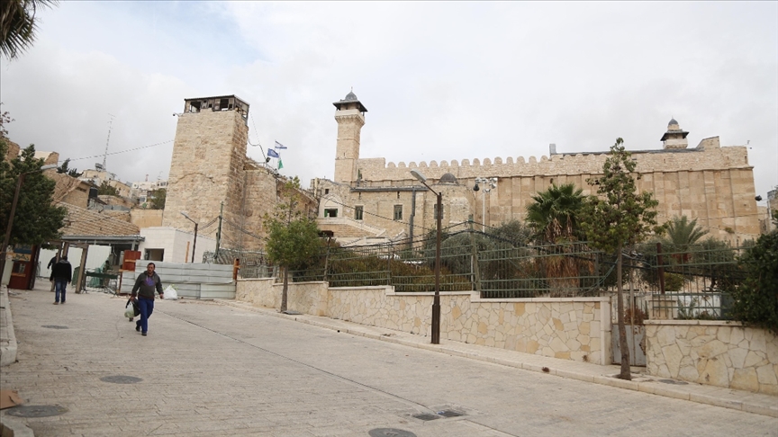 İsrail, El Halil'deki İbrahim Camisi'ni Müslümanlara Kapattı