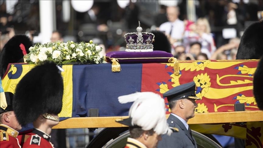 Yeni Zelanda'da, İngiltere Kraliçesi Elizabeth İçin Anma Töreni Düzenlendi