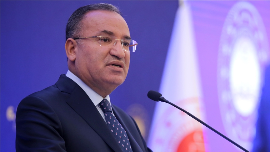 Adalet Bakanı Bozdağ, Gazetecilerin Sorularını Yanıtladı