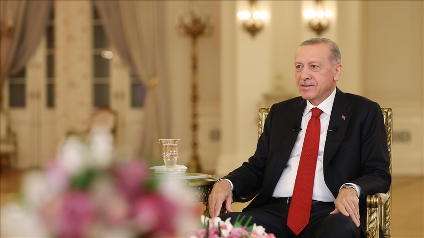 Cumhurbaşkanı Erdoğan Canlı Yayında Soruları Yanıtladı