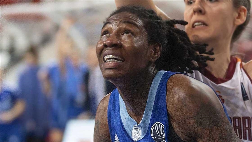 Fenerbahçe Kadın Basketbol Takımı, ABD'li Natasha Howard'la Anlaştı