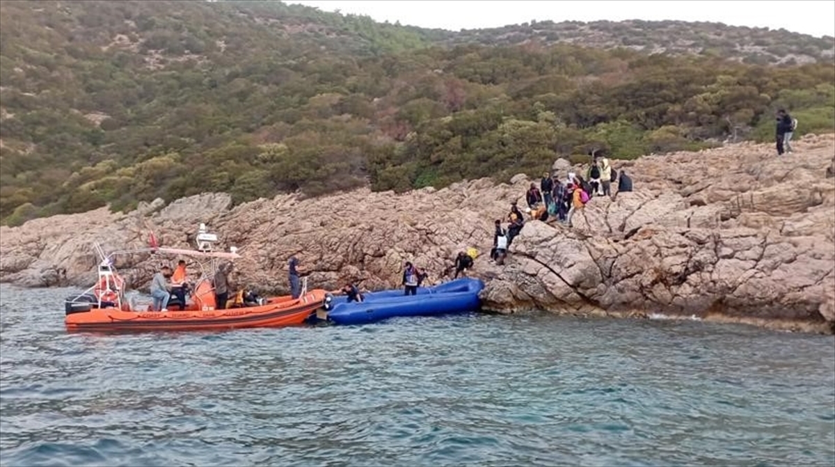 Karaada'da 39 Düzensiz Göçmen Kurtarıldı