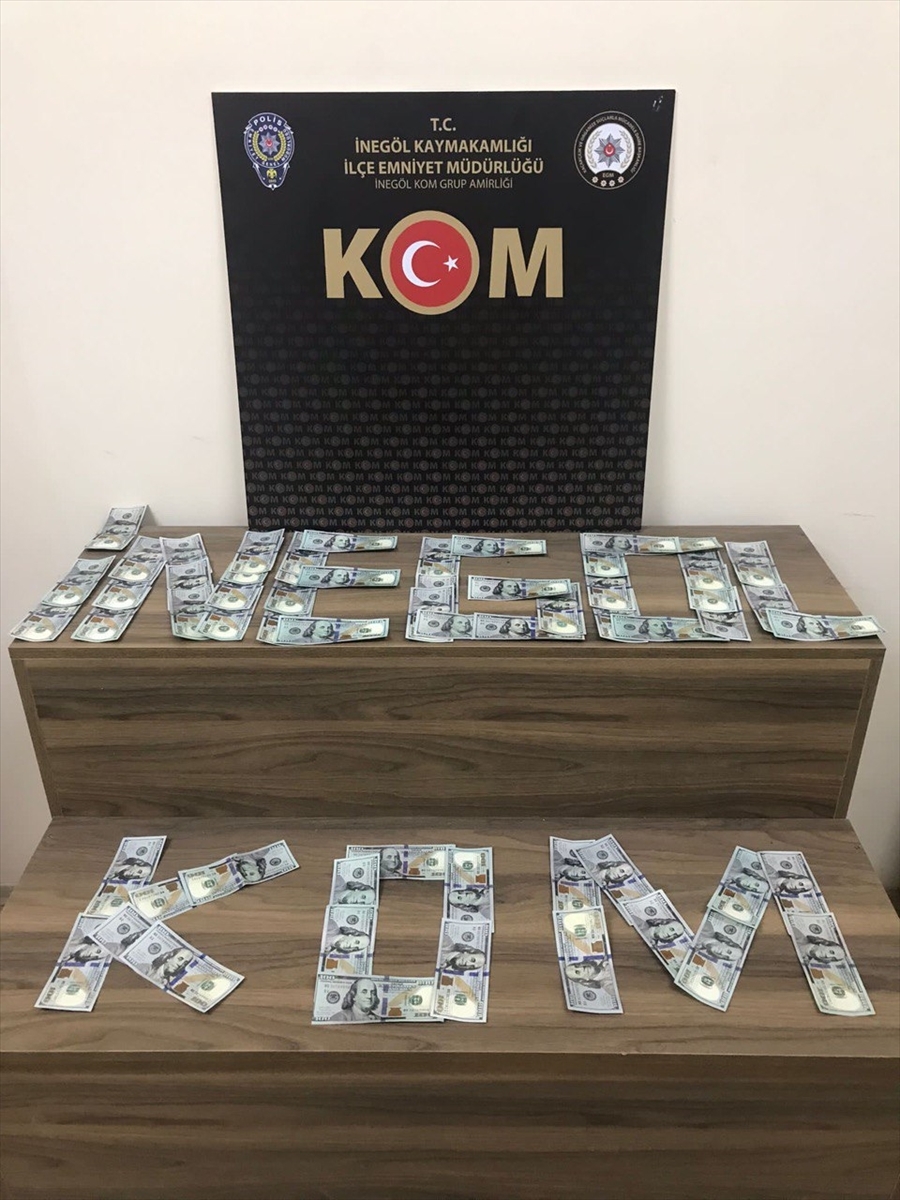 Bursa'da Piyasaya Sahte Dolar Sürmeye Çalışan Şüpheli Tutuklandı