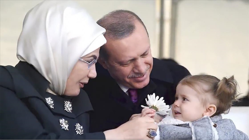 Emine Erdoğan'dan Dünya Kız Çocukları Günü Paylaşımı