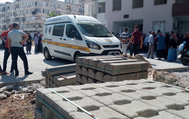 Adana'da Asansör Boşluğuna Düşen İşçi Hayatını Kaybetti