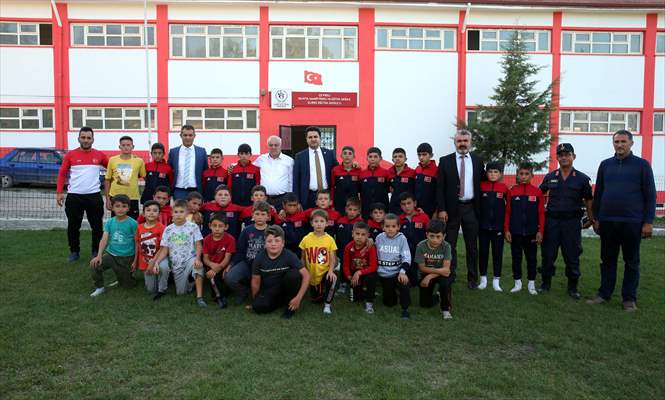 Efsane Hüseyin Akbaş'ın Memleketinde Yeni Güreşçiler Yetişiyor