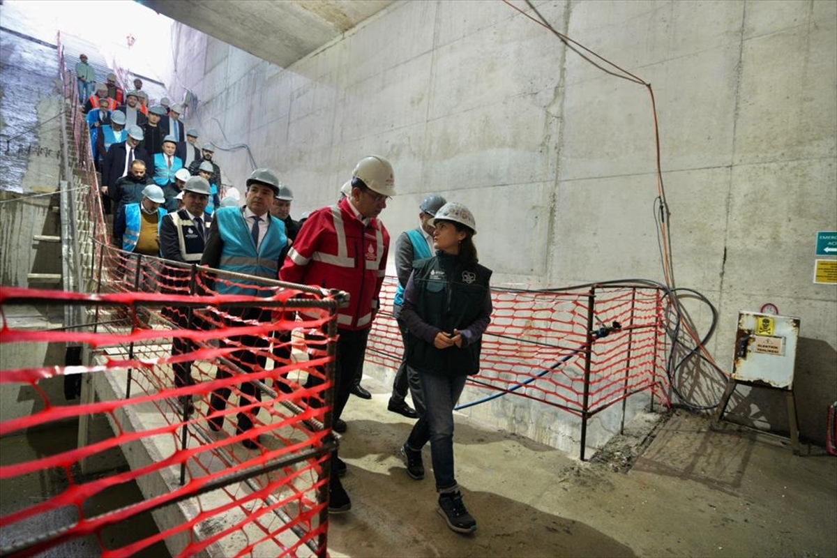 Çekmeköy-Sancaktepe-Sultanbeyli Metrosu'nun 1. Etap Ray Kaynatma Töreni Gerçekleştirildi