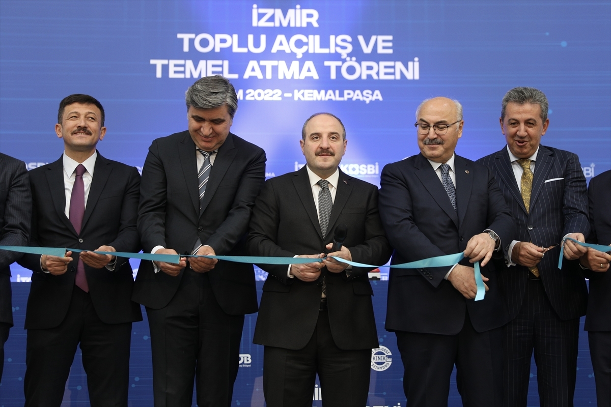 Sanayi Ve Teknoloji Bakanı Varank, İzmir'deki Toplu Açılış Töreninde Konuştu