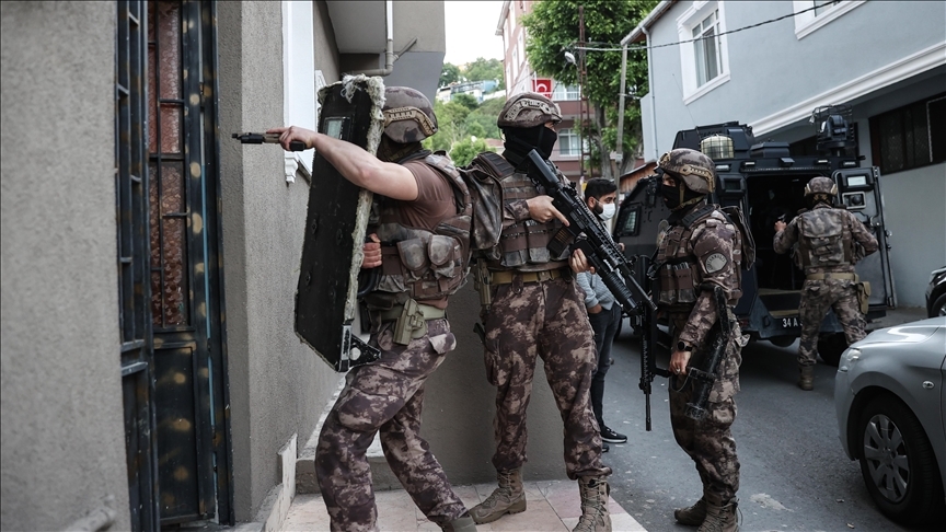 İstanbul'da DEAŞ Operasyonunda 6 Şüpheli Yakalandı