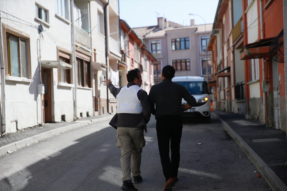 Eskişehir'de Polise Ateş Açan Cezaevi Firarisi Saklandığı Evde Yakalandı