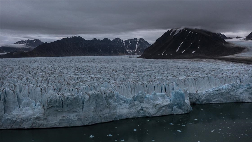 İklim Değişikliği Nedeniyle 2050'ye Kadar Dünyadaki Birçok Buzuldan Eser Kalmayacak
