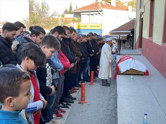 Edirne'de Askere Gitmeye Hazırlanan Genç Trafik Kazasında Yaşamını Yitirdi