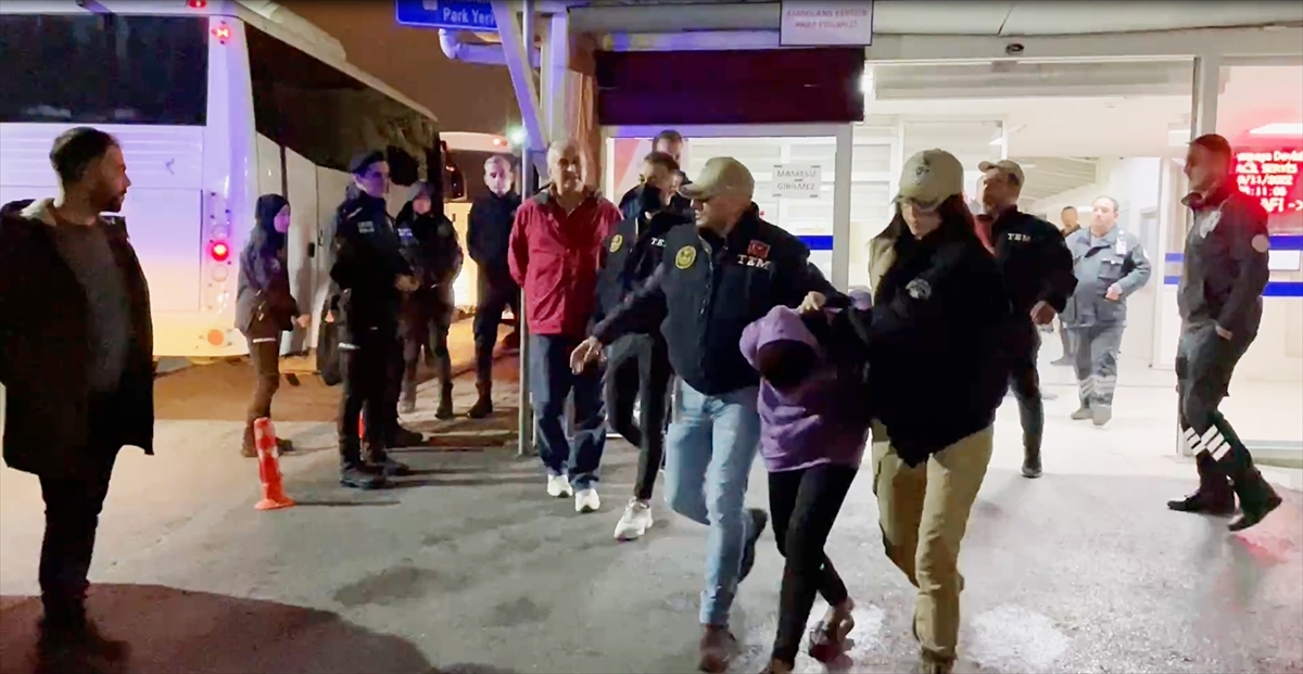 Beyoğlu'ndaki Terör Saldırısını Gerçekleştiren Terörist Ahlam Albasır Cezaevine Götürüldü