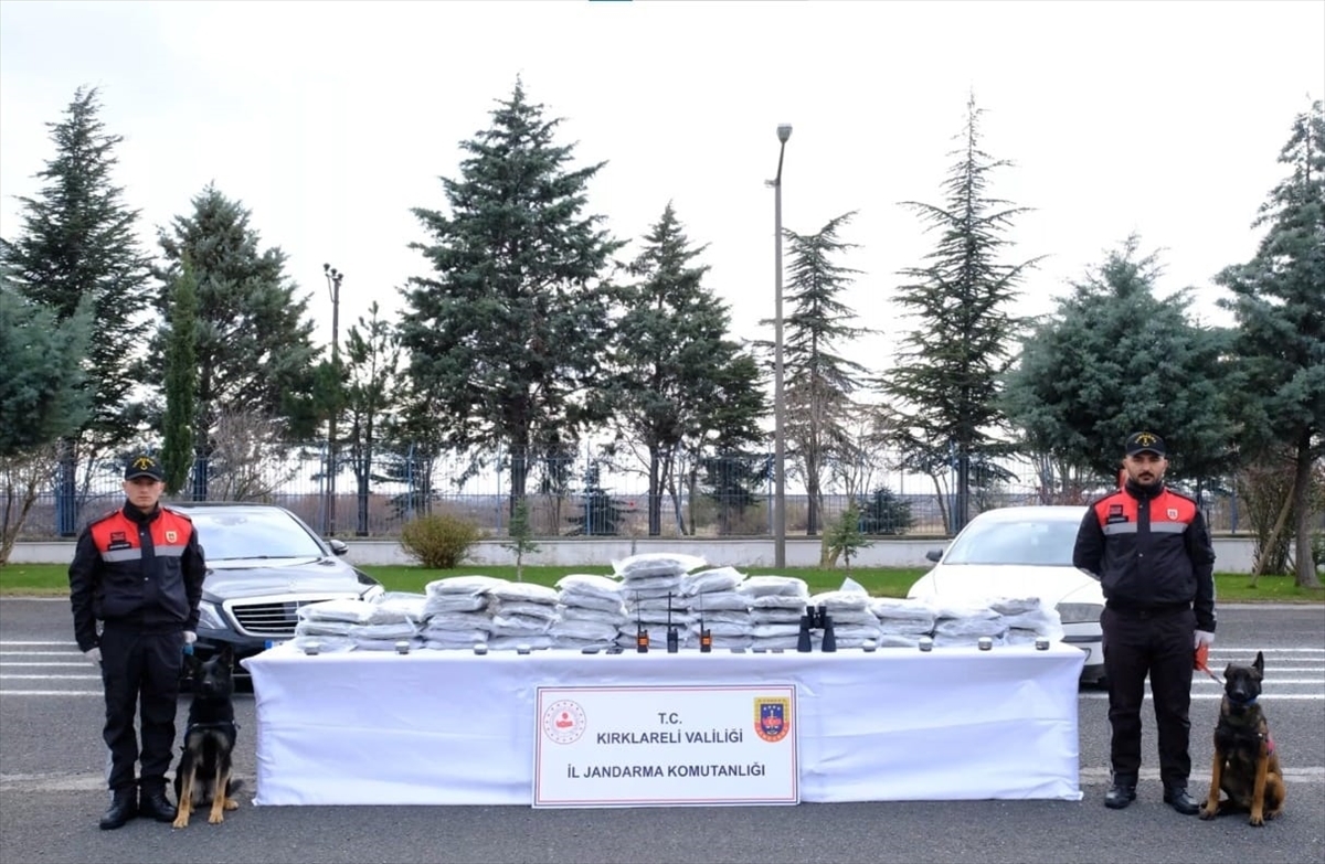 Kırklareli'nde Uluslararası Uyuşturucu Kaçakçılığına Yönelik Operasyonda 5 Zanlı Yakalandı