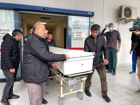 Denizli'de Bir Kişi Karısını Öldürdü, Babasını Yaraladı