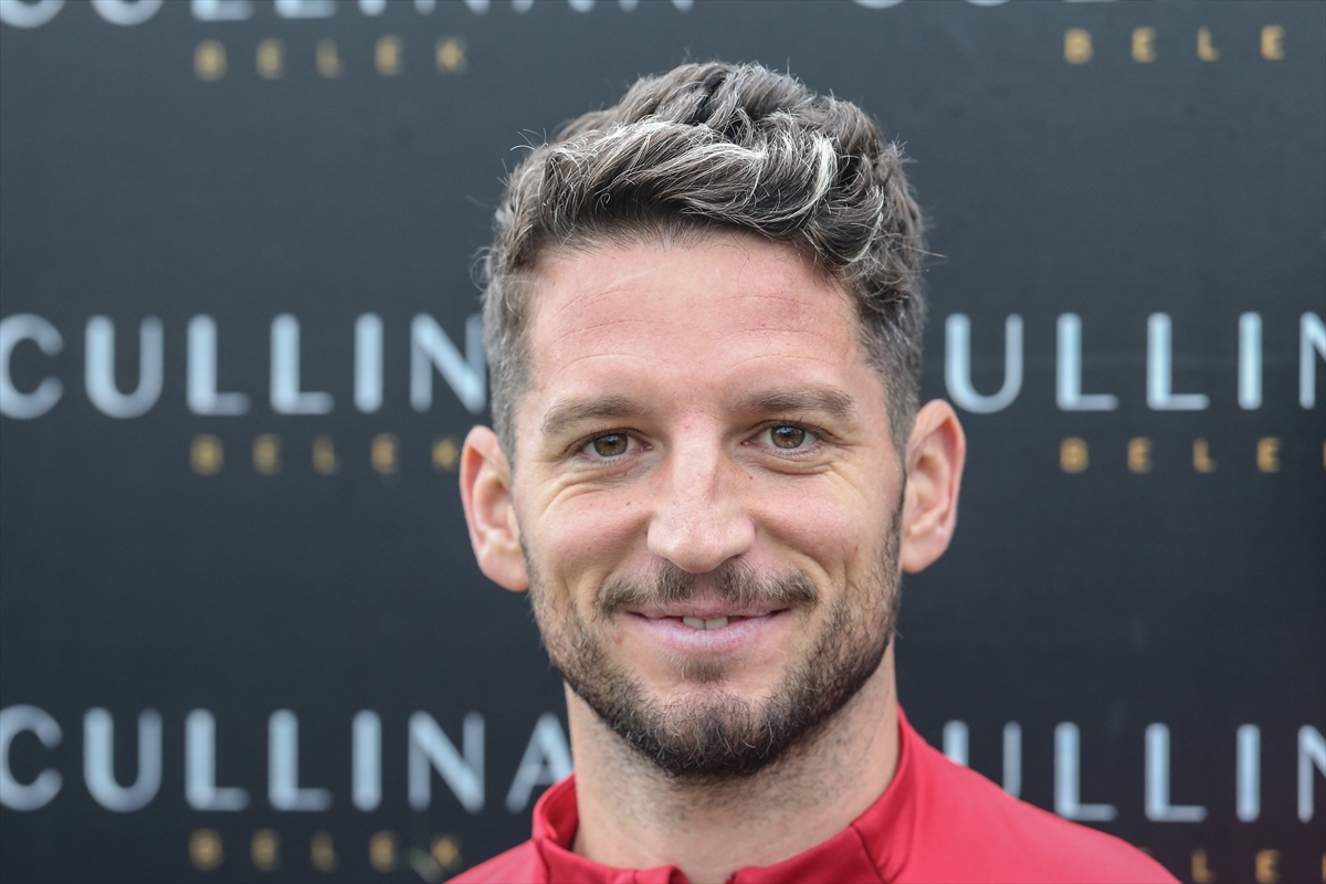 Galatasaraylı Mertens, Takımın Hala Uyum Sürecinde Olduğunu Belirtti