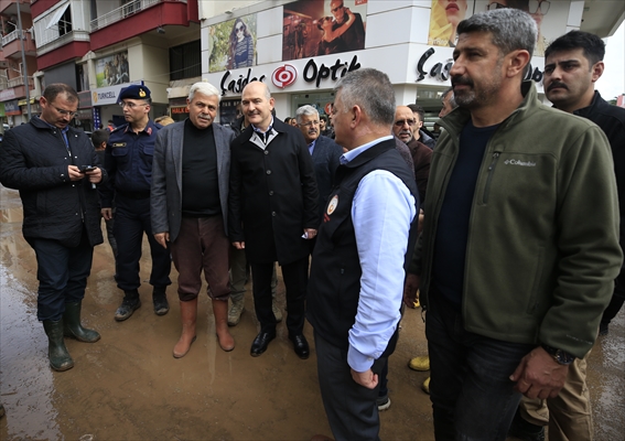 İçişleri Bakanı Süleyman Soylu, Kumluca'da İncelemelerde Bulundu