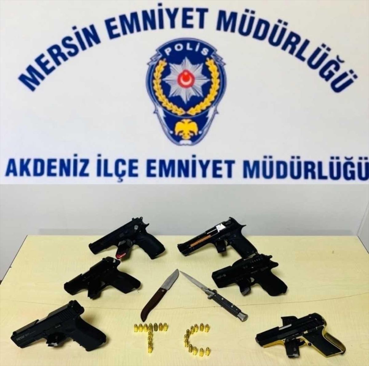 Mersin'de Sokakta Kavgaya Karışan 13 Zanlıdan 2'si Tutuklandı