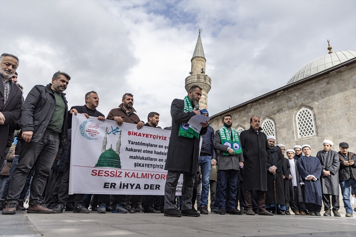 Erzurum'da Hz. Muhammed'e Hakaret Ettiği Öne Sürülen Öğretim Görevlisine Tepki