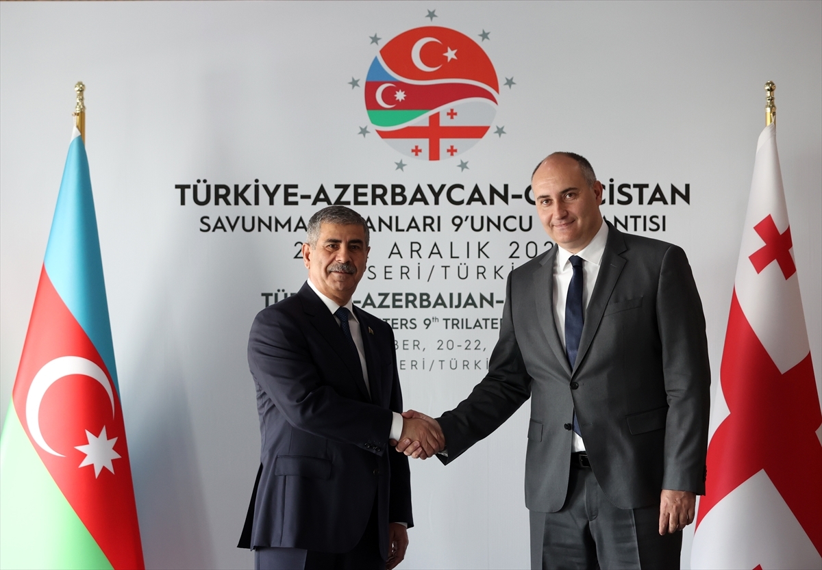 Türkiye-Gürcistan-Azerbaycan Savunma Bakanları Toplantısı Kayseri'de Başladı