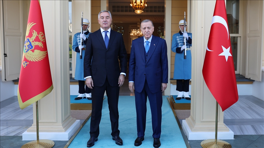 Cumhurbaşkanı Erdoğan, Karadağ Cumhurbaşkanı Djukanovic Onuruna Yemek Verdi