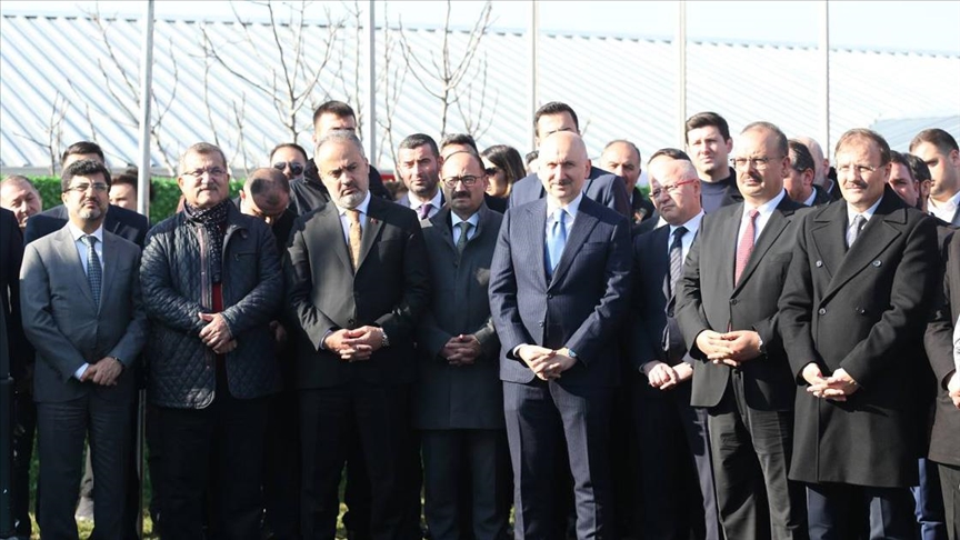 Ulaştırma Ve Altyapı Bakanı Karaismailoğlu, Bursa'da Hızlı Tren Ve Metro Hattını İnceledi: