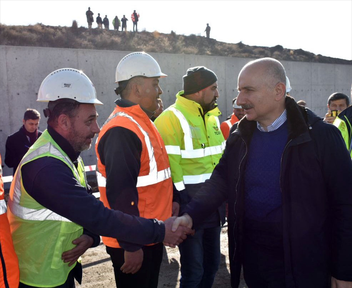 Ulaştırma Ve Altyapı Bakanı Karaismailoğlu, Kırıkkale'de Konuştu