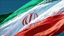 İran'da Okullarda Toplu Zehirlenme Vakaları Sürerken Öğretmenler Gösteri Düzenledi