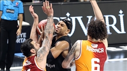 Galatasaray Nef FIBA Şampiyonlar Ligi'nde Unicaja'yı Ağırlayacak