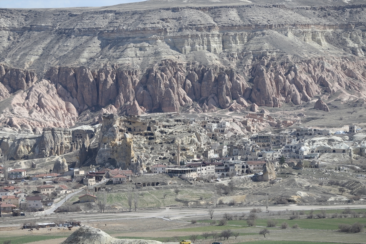 Peş Peşe Yaşanan Depremler Kapadokya'daki Doğal Mirasa Zarar Vermedi