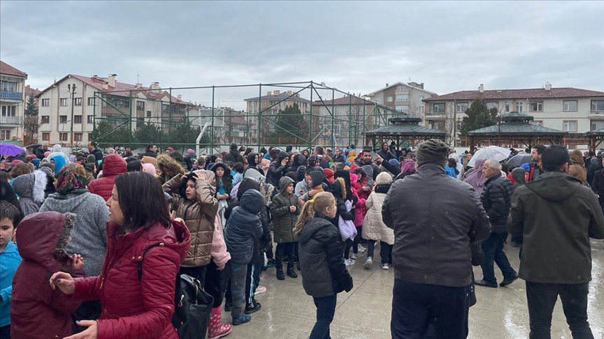 Bolu Valisi Kılıç'tan 4,8 Büyüklüğündeki Depreme İlişkin Açıklama: