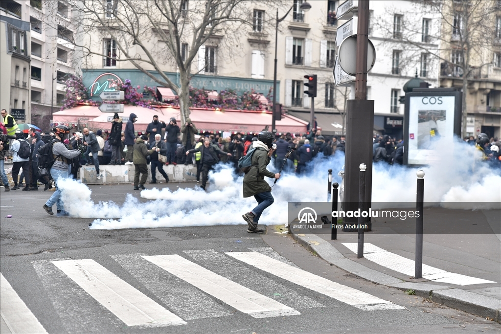 Fransa'da Tehdide Maruz Kalabilecek Parlamenterlerin Güvenliği Artırılacak