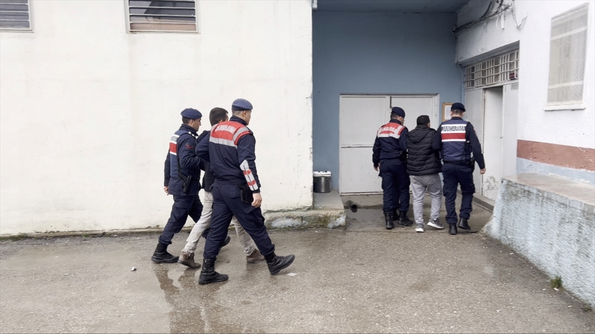 Kastamonu'da Kesinleşmiş Hapis Cezası Bulunan 2 Firari Hükümlü Yakalandı