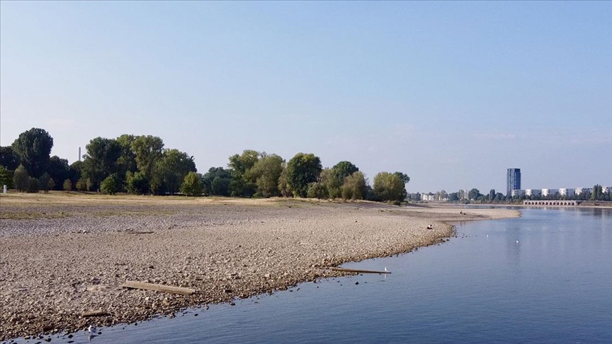 İtalya'nın En Büyük Nehri Po'daki Kuraklık Sıkıntısı Sürüyor