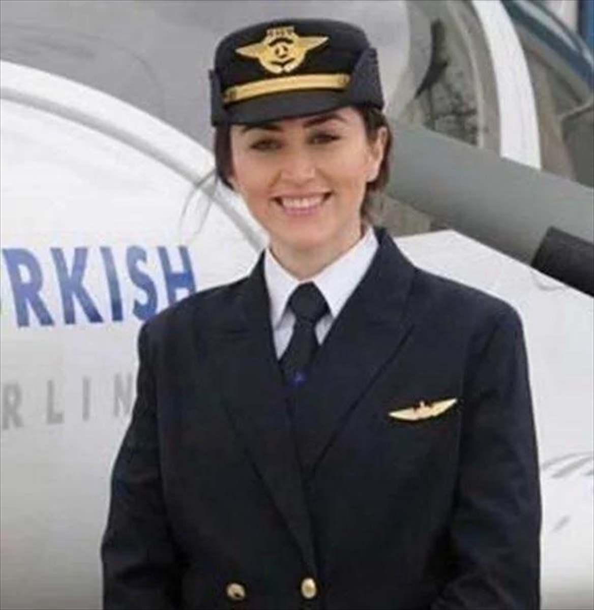 THY'nin Kanser Tedavisi Gören Kadın Pilotu Hayatını Kaybetti