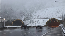 Bolu Dağı'nda Kar Etkili Oluyor