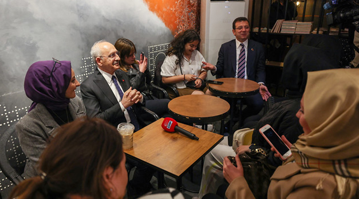 CHP Genel Başkanı Kılıçdaroğlu, Konya'da Gençlerle Buluştu