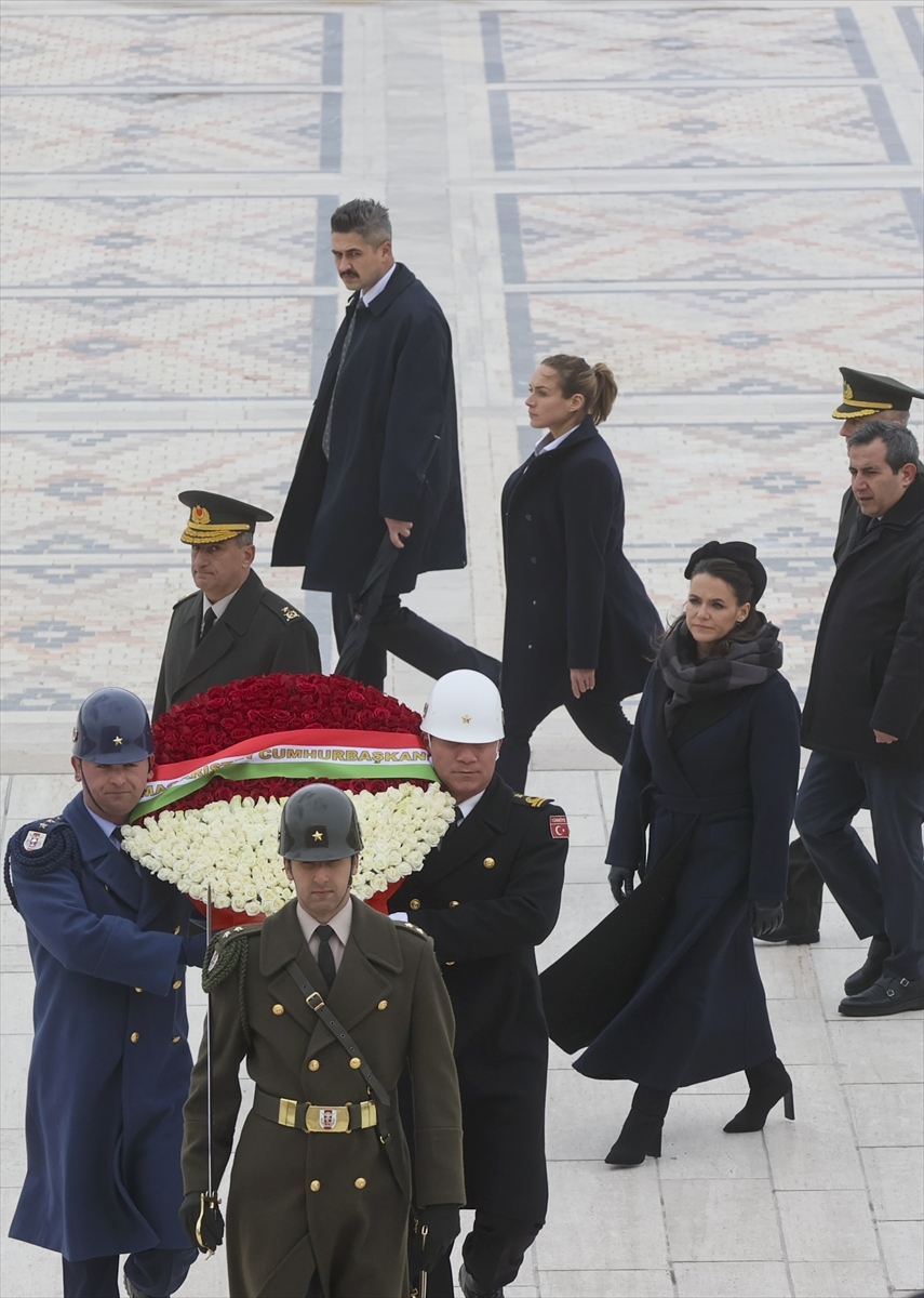 Macaristan Cumhurbaşkanı Novak Anıtkabir'i Ziyaret Etti