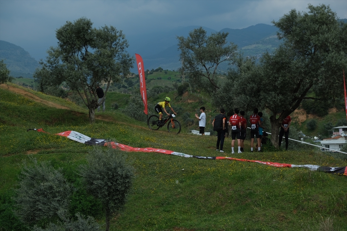 Aydın'da Dağ Bisikleti Yarışları Düzenlendi