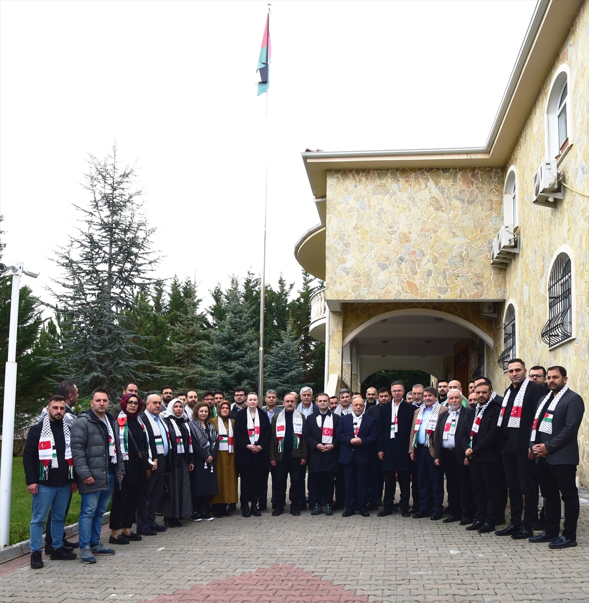 HAK-İŞ Başkanı Arslan'dan Filistin'in Ankara Büyükelçisi Mustafa'ya Ziyaret