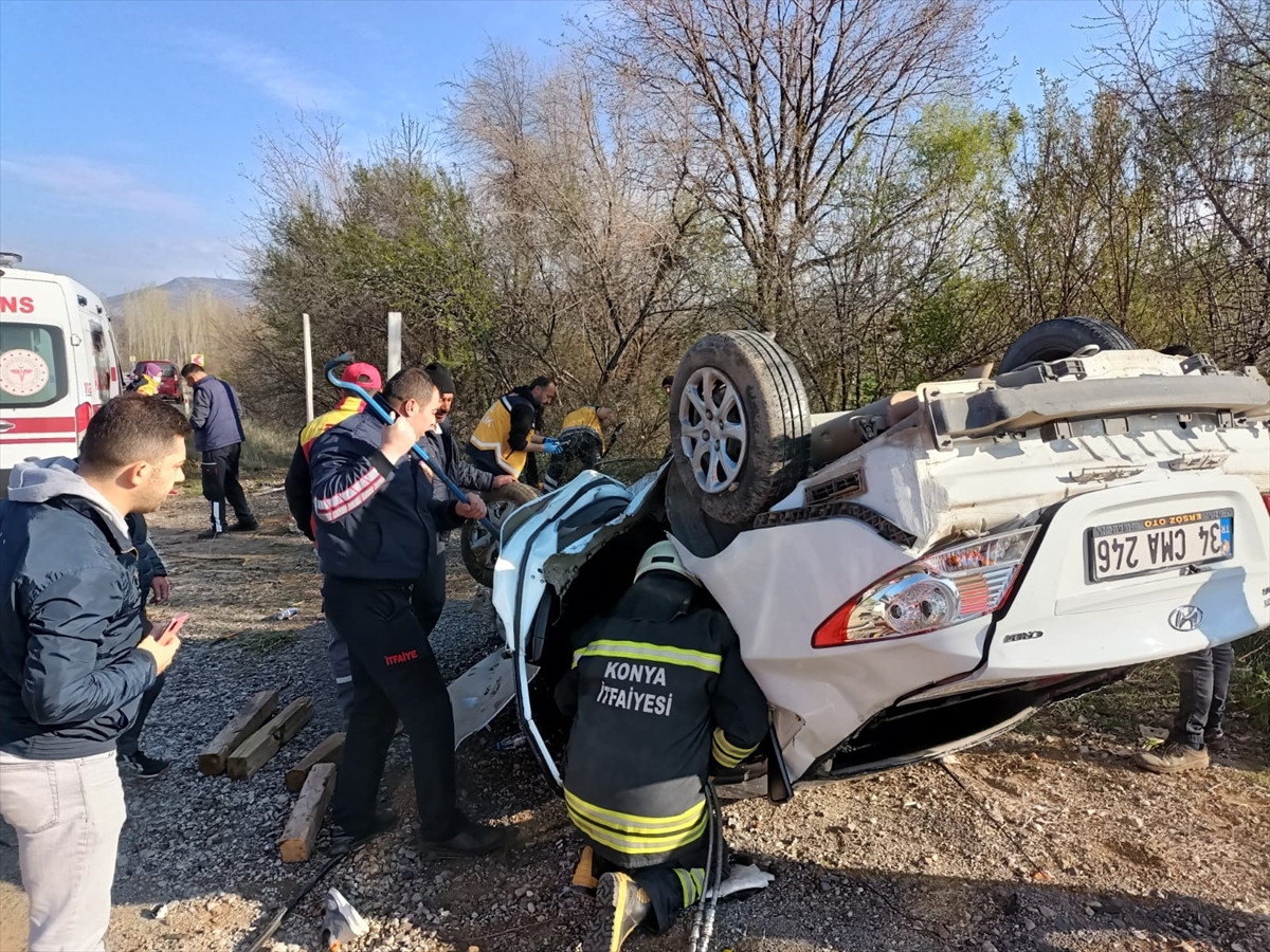 Konya'da Devrilen Otomobildeki Sürücü Öldü