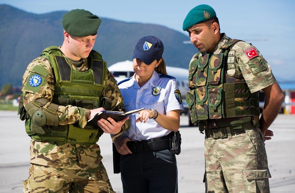 Bosna Hersek'ten ülkedeki EUFOR askerlerinin artırılması çağrısı 