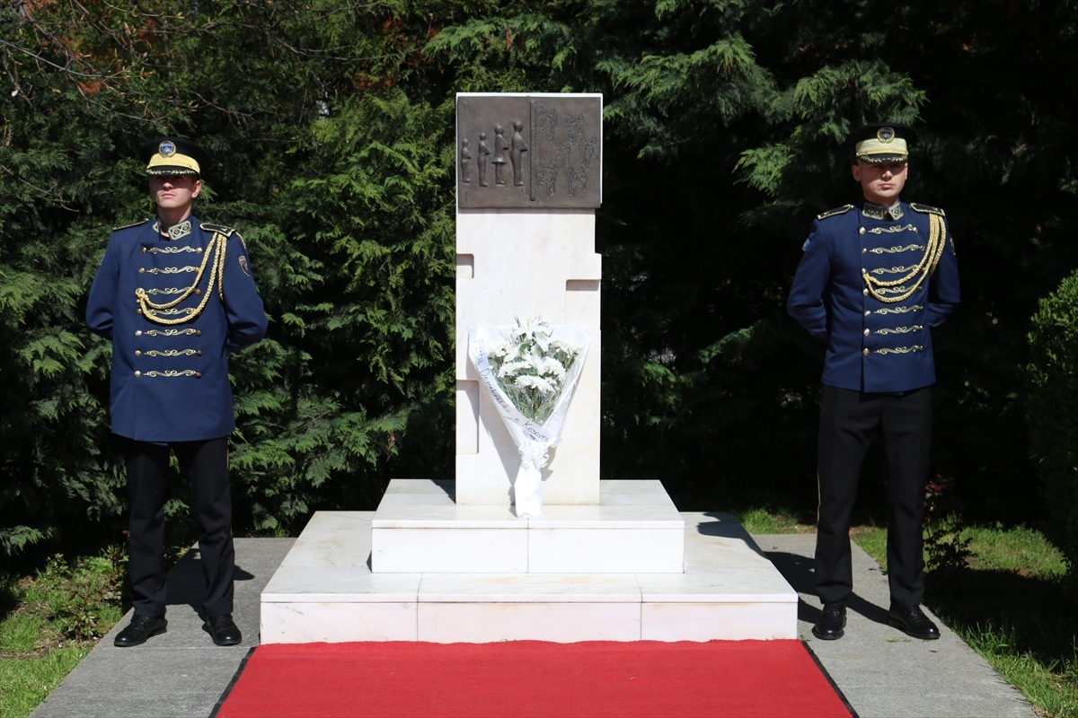 Kosova Savaşı'nda Kaybolan 1600'den Fazla Kişi Priştine'de Anıldı