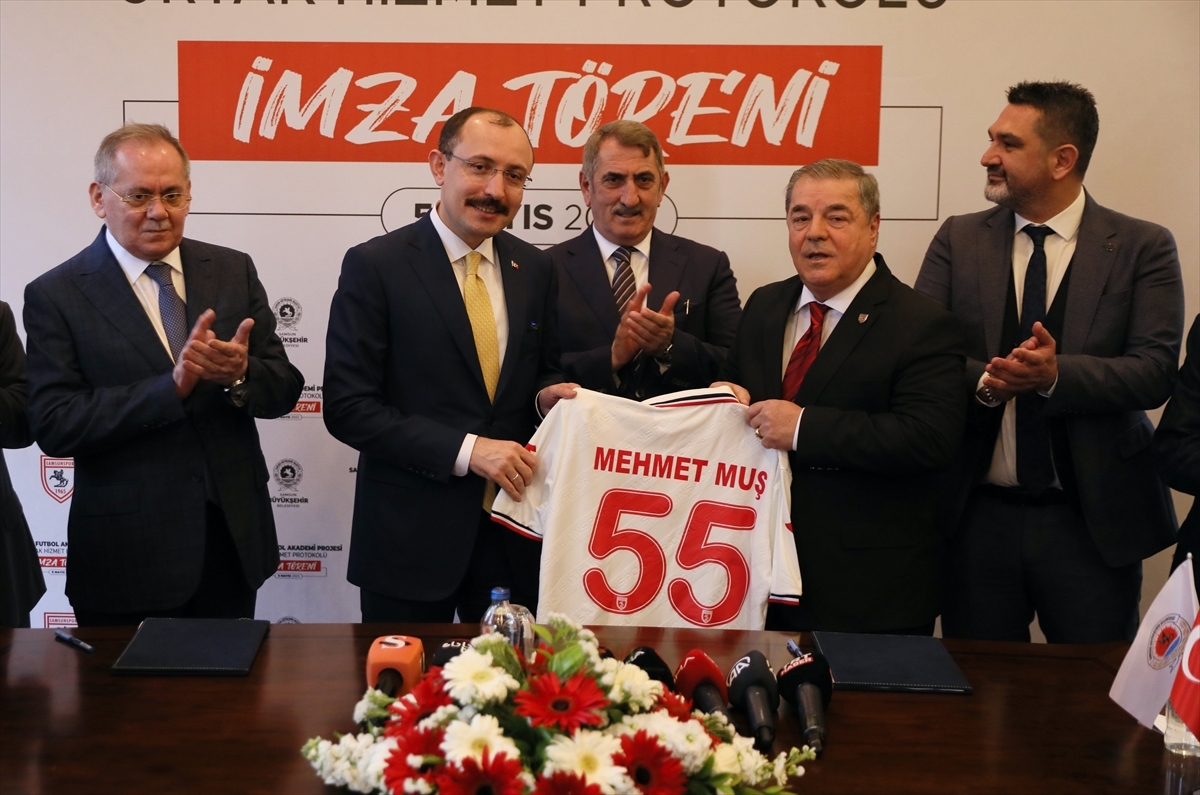 Mustafa Kemal Erkanat Spor Tesisleri 20 Yıllığına Samsunspor'a Tahsis Edildi