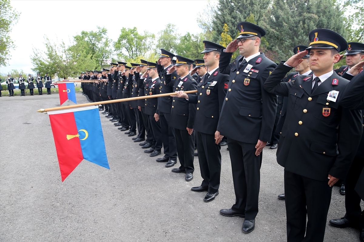 Nevşehir'de Otomobilin Çarptığı Jandarma Personeli Şehit Oldu
