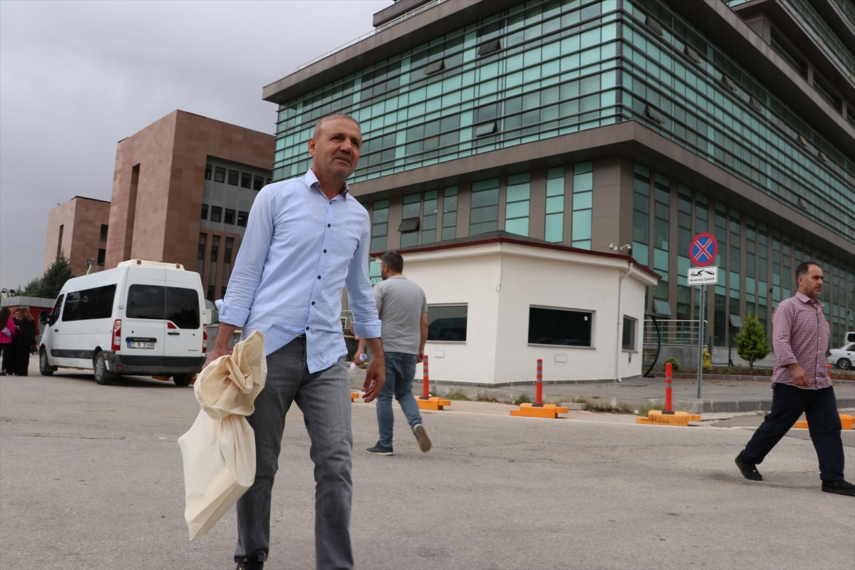 Gaziantep Ve Adıyaman'da Seçim Malzemeleri İlçelere Ve Köylere Ulaştırılıyor