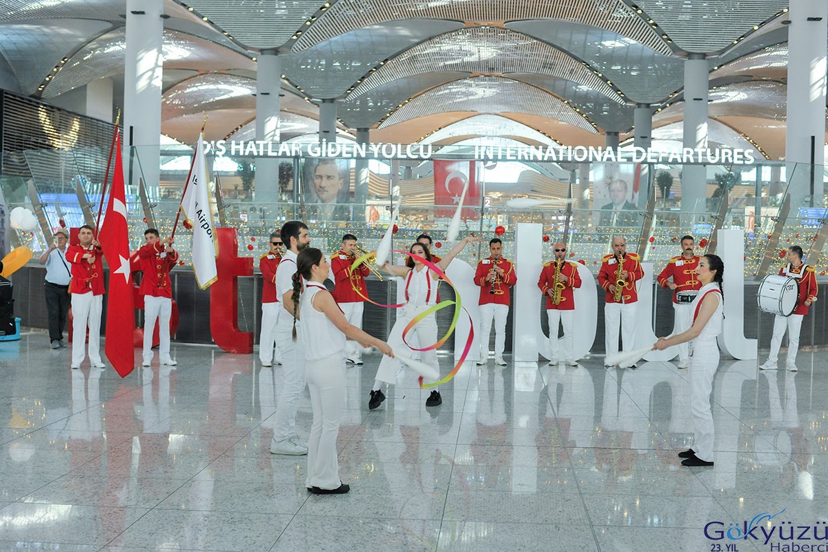 İstanbul Havalimanı'nda 19 Mayıs Coşkusu Yaşandı