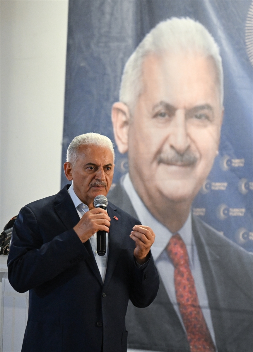 AK Parti Genel Başkanvekili Binali Yıldırım, İzmir'de Konuştu