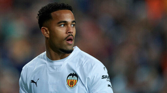 Valencialı Futbolcu Justin Kluivert'in Evi Soyuldu