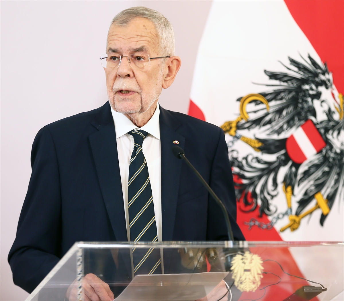 Avusturya Ve Çekya Cumhurbaşkanları Savunma Sanayisindeki İşbirliğini Görüştü